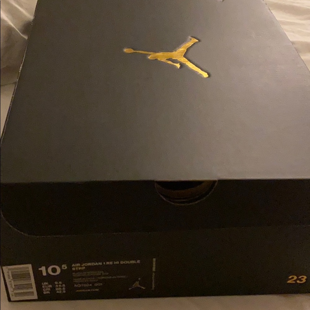 Air Jordan 1 RE HI Double Strip